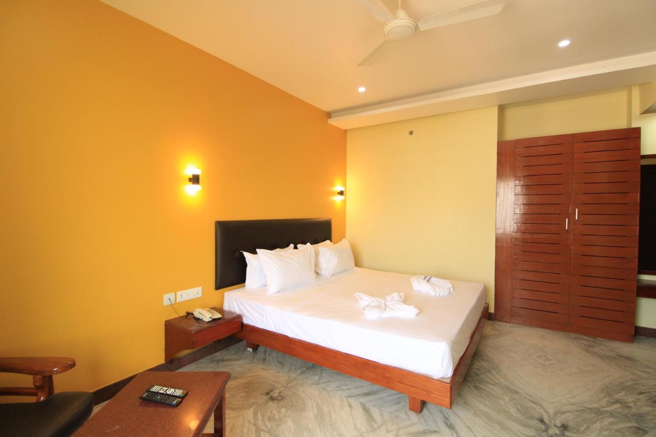 Pondy Southern Residency Pondicherry Exterior photo