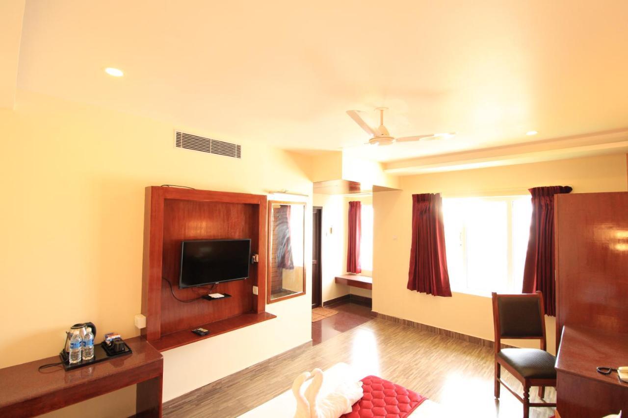 Pondy Southern Residency Pondicherry Exterior photo